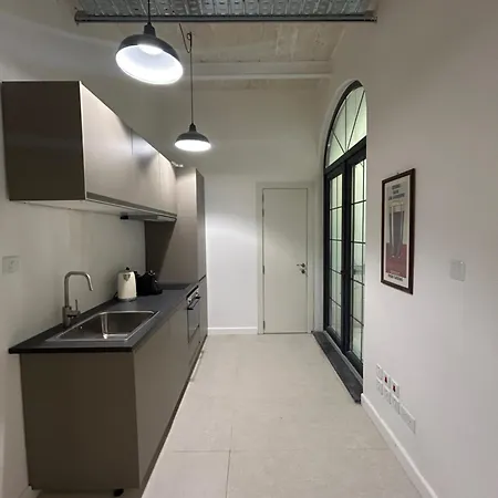 Below Vlt By Malta Loft Company Lägenhet