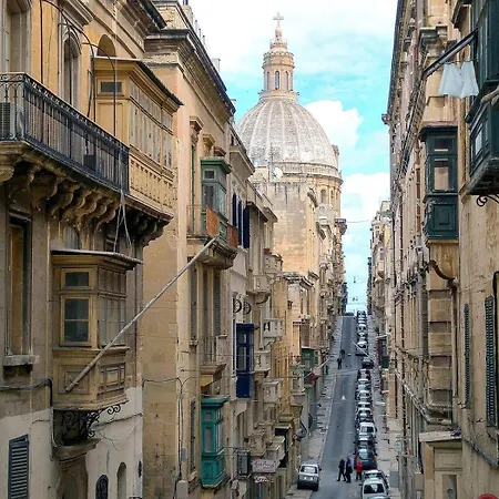 Below Vlt By Malta Loft Company Apartamento